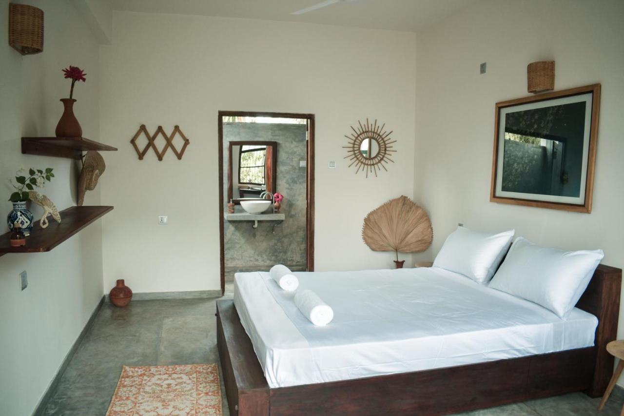 Casa Gitano Hotel Ahangama Exterior photo