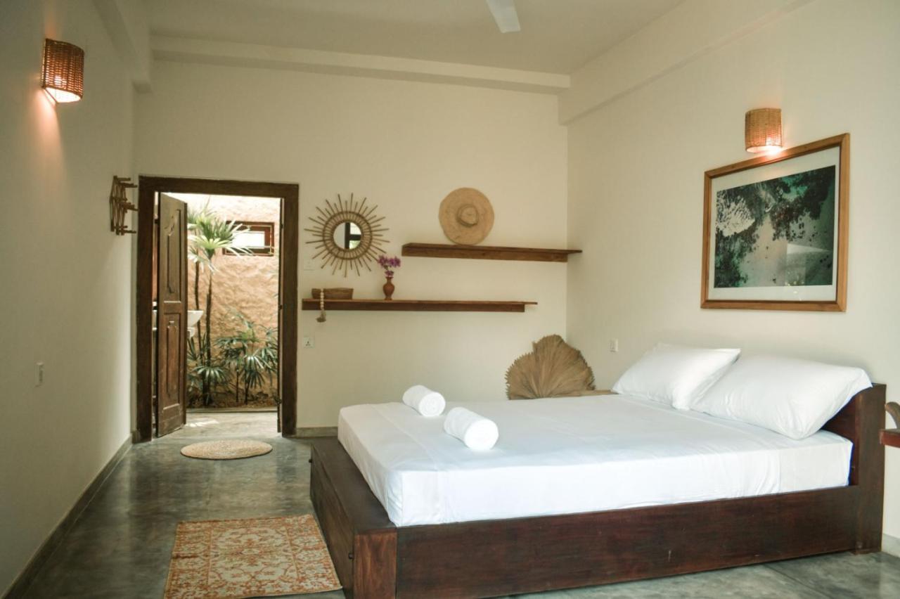 Casa Gitano Hotel Ahangama Exterior photo