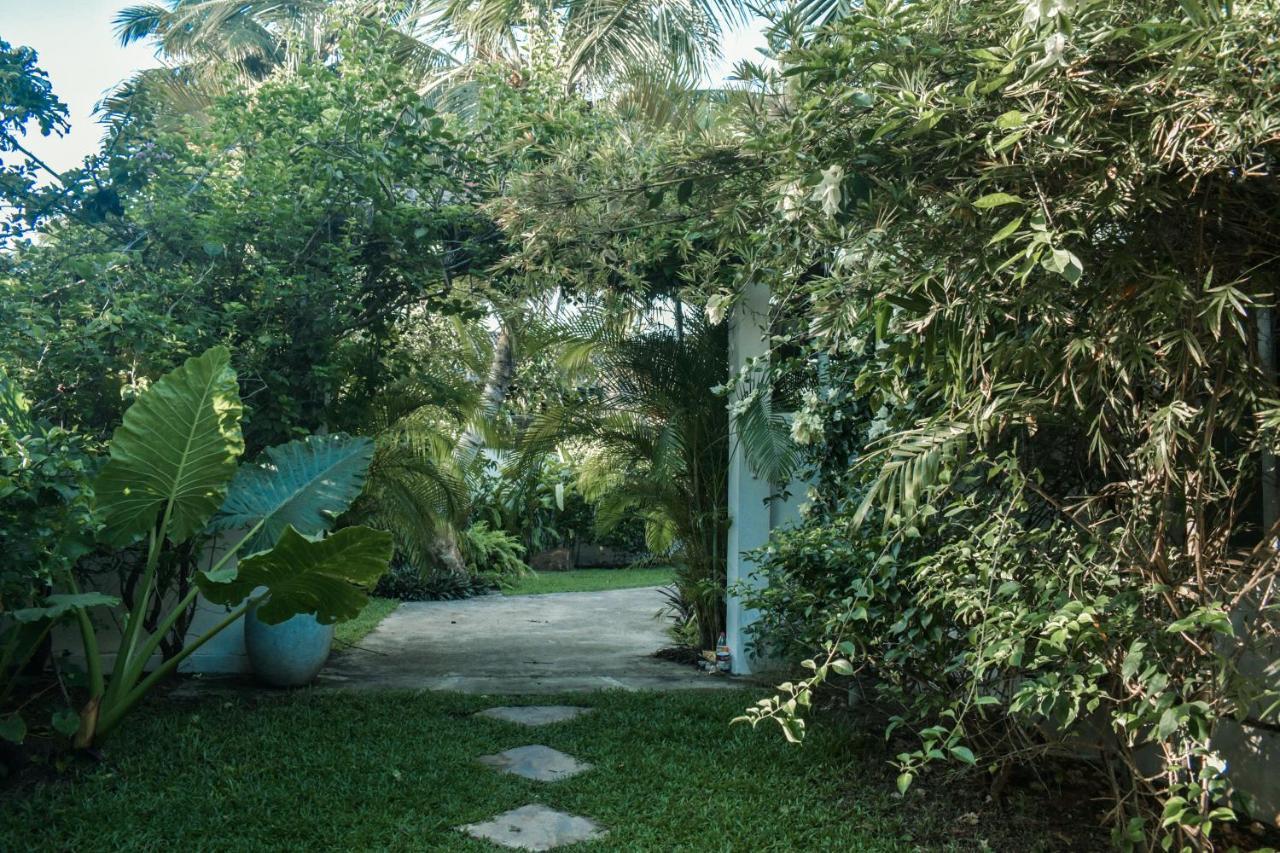 Casa Gitano Hotel Ahangama Exterior photo